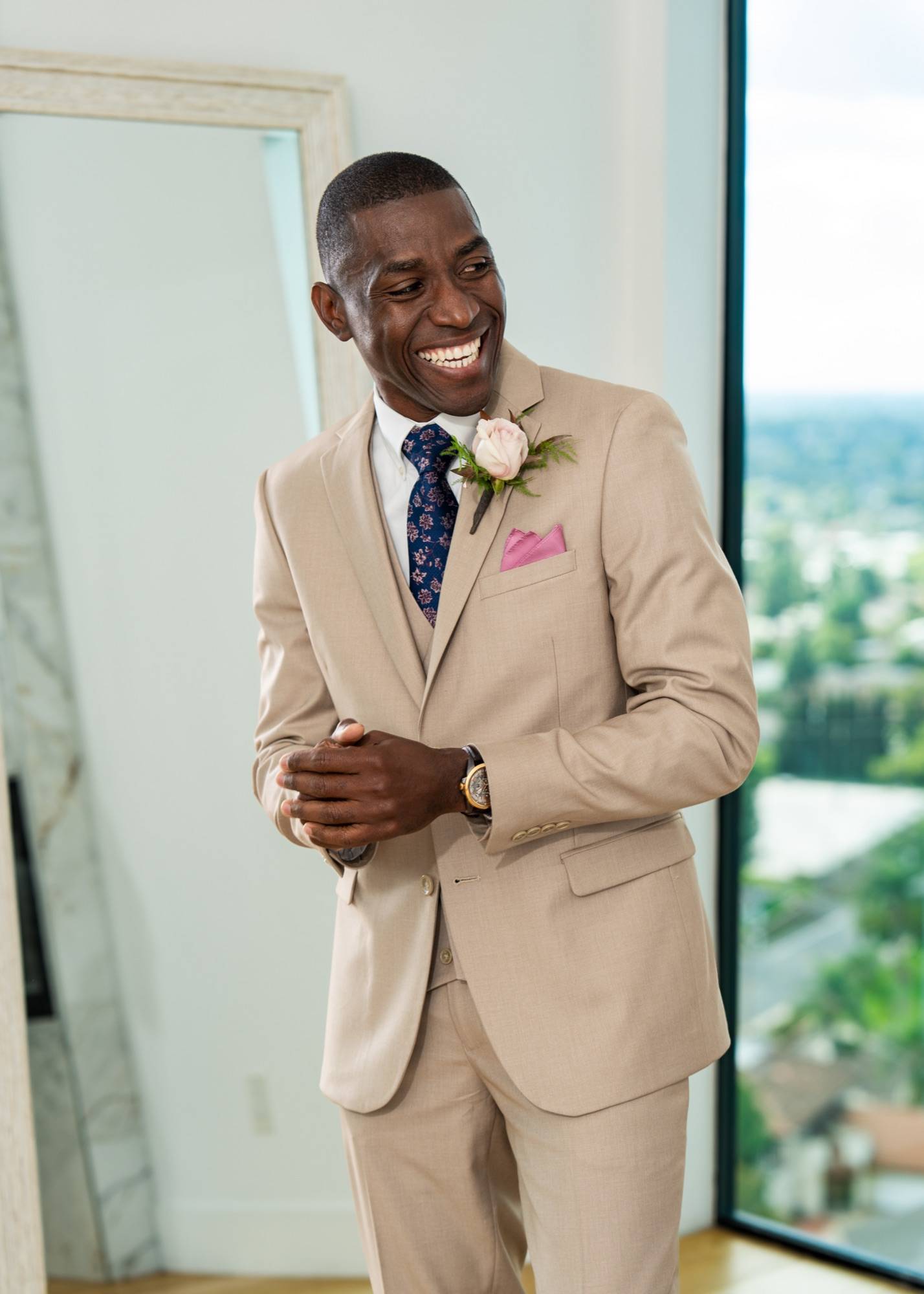 Dede & Noel — An Intimate Cliffside Wedding in Santa Ana — gallery image 3