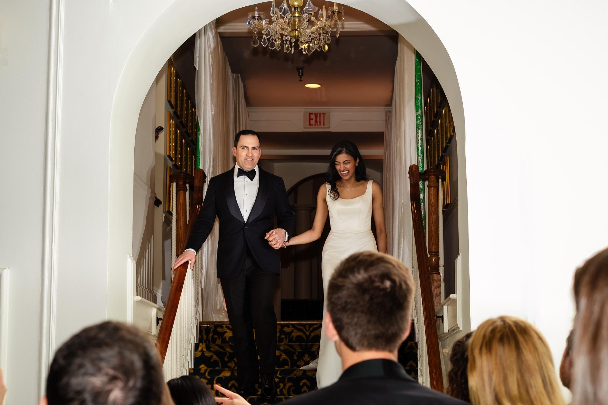 Full wedding — bridal party portrait